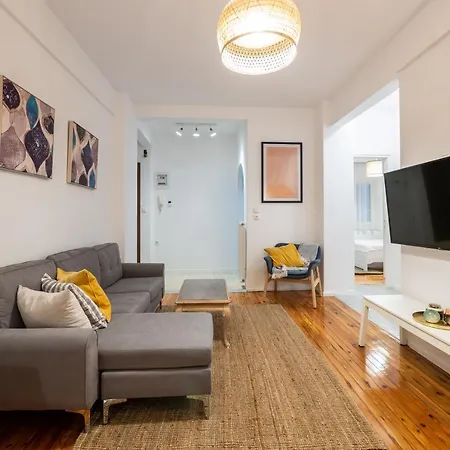 Апартаменты Ikos Spacious *