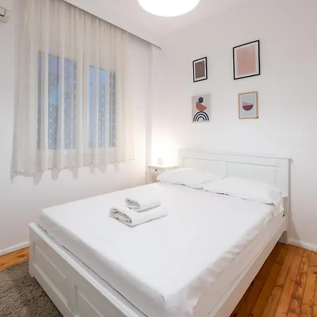 Апартаменты Ikos Spacious Салоники